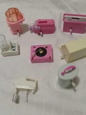 Set of 8 vintage wind-up toys